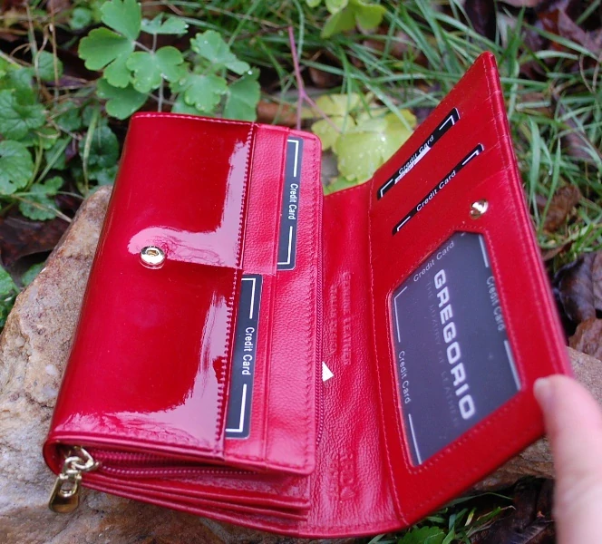 Dámska peňaženka tmavá červená koža GREGORIO