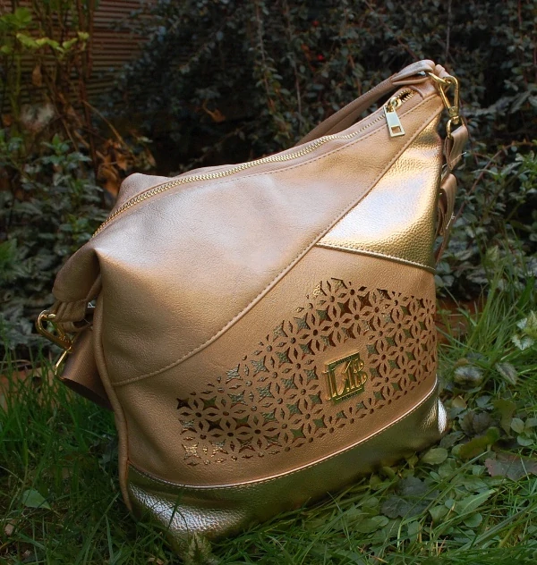 Kabelka zlatá zlatý vzor LAURA BIAGGI