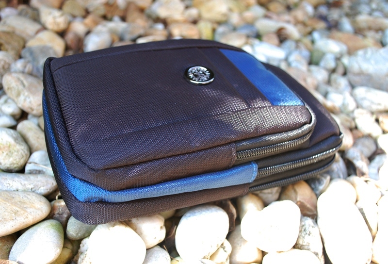 Pánska čierno modrá taška na opasok crossbody