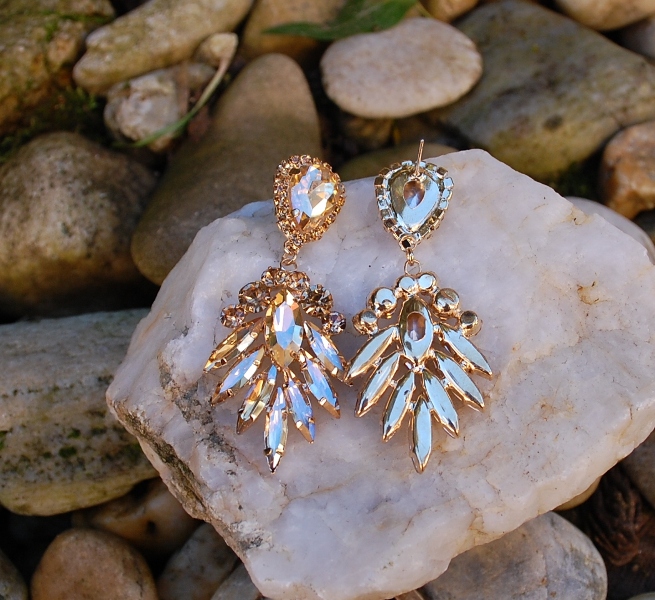 Náušnice zlaté spoločenské zlaté brúsené sklo 