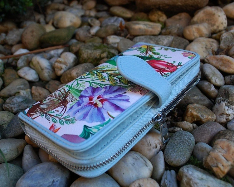 Dámska peňaženka motýle a kvety modrá
