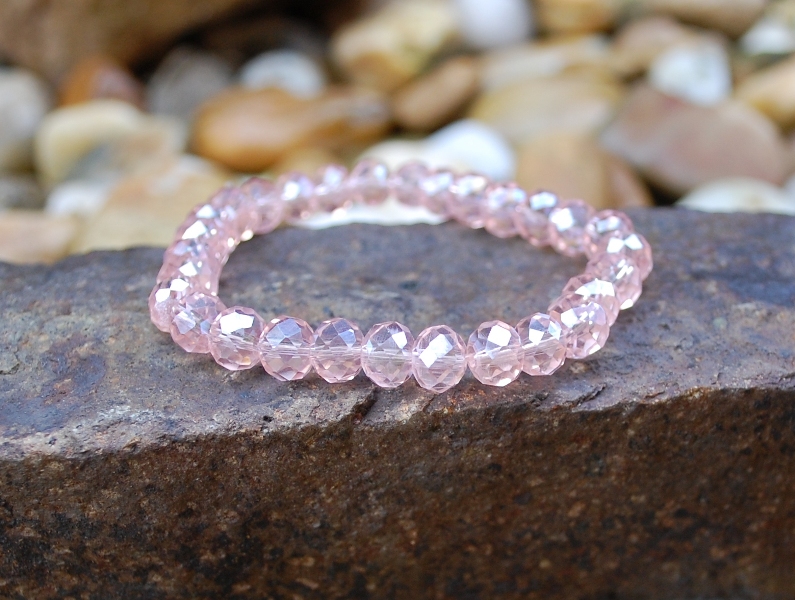 Náramok ružový púdrový brúsené sklo s leskom