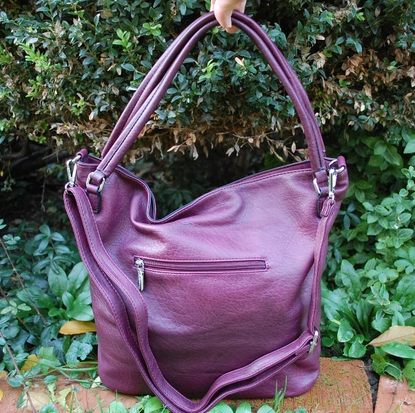 Kabelka bordová ozdobné pásy strieborné kovanie Silvia Rosa