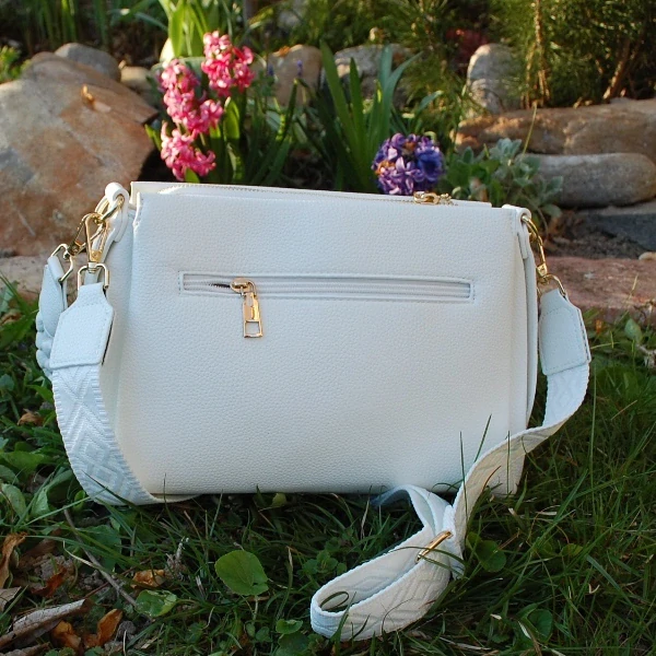 Kabelka smotanová pletená rúčka dlhé ramienko