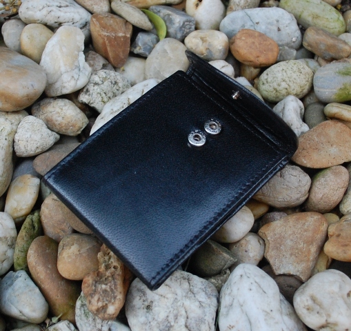 Púzdro čierne na doklady a karty hladká koža BELLUGIO