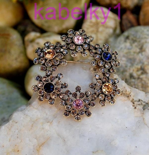 Brošňa kvetiny brúsené sklo vintage