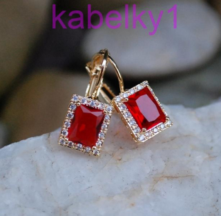 Náušnice červené brúsené sklo zlatý podklad