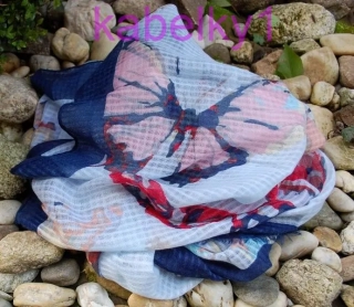 Šál modrý ružový vanilkový červený s motýľmi