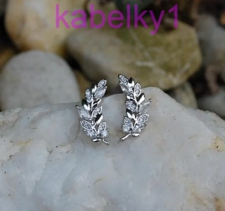 Náušnice strieborné lístočky brúsené sklo  