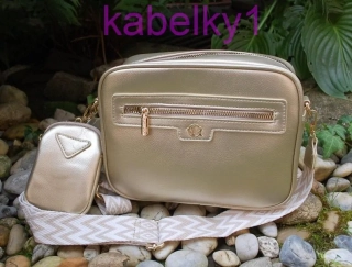 Kabelka zlatá zlaté zipsy ozdobné vrecko