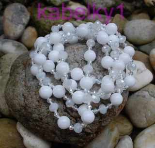 Korálky biele dymové brúsené sklo