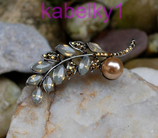 Brošňa bronzová sivé sklo bronzová perlička vintage