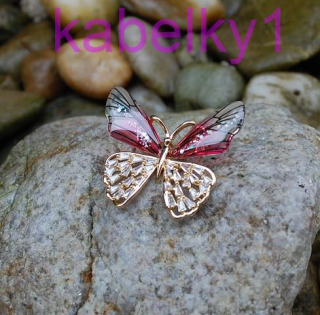 Brošňa MONA zlatý motýlik červené dúhové a strieborné sklo 