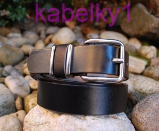 Opasok čierny z kože strieborná pracka 