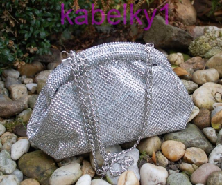 Kabelka strieborná brúsené sklo plesová strieborná retiazka