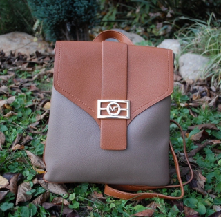 Ruksak hnedo koňakový zlatá ozdobná pracka